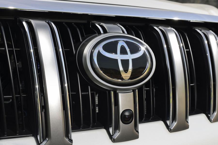  Toyota Land Cruiser Prado 2013 года  (фото 61 из 103)